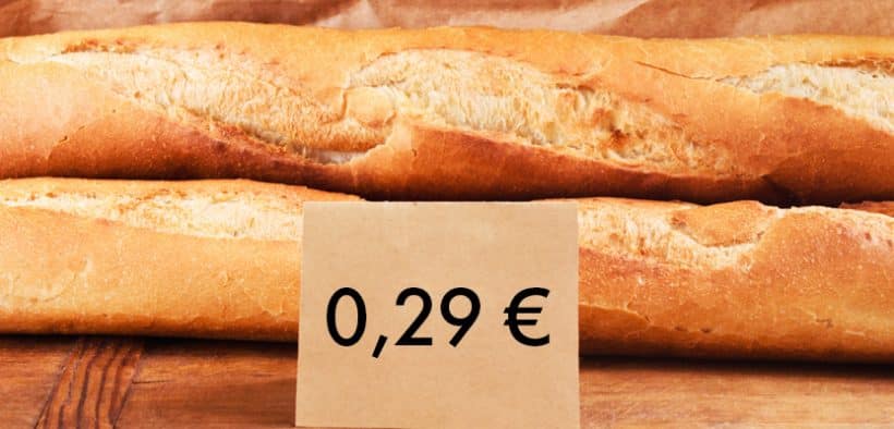 Protection du pouvoir d'achat pour Leclerc, destruction de valeurs pour la filière. La baguette pas chère du premier reste en travers de la gorge de la seconde © Abobe Stock